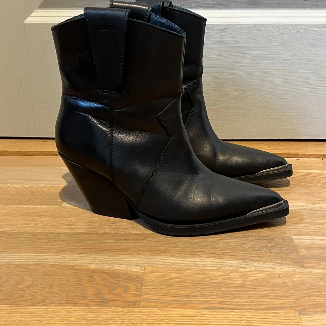 Boots från Carin Wester  - 90
