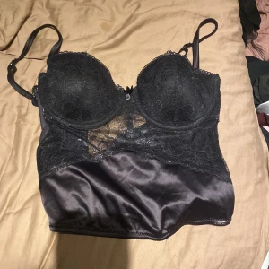 gullig topp  - den är jätte söt på 