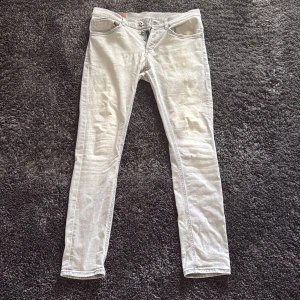 Dondup  - Snygga dondup jeans i strl 33