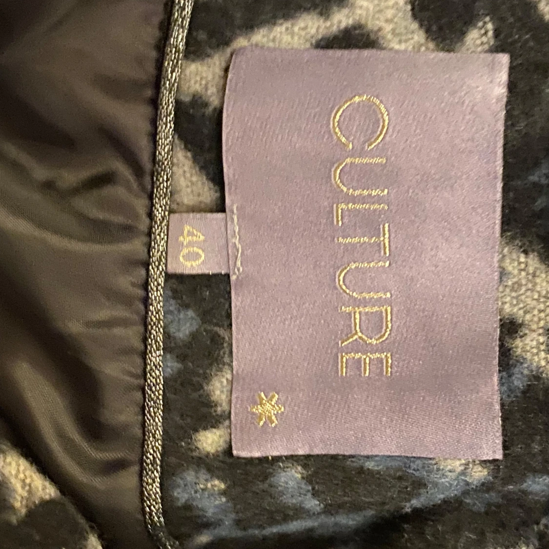 Leopardmönstrad jacka från Culture🐆 - 90