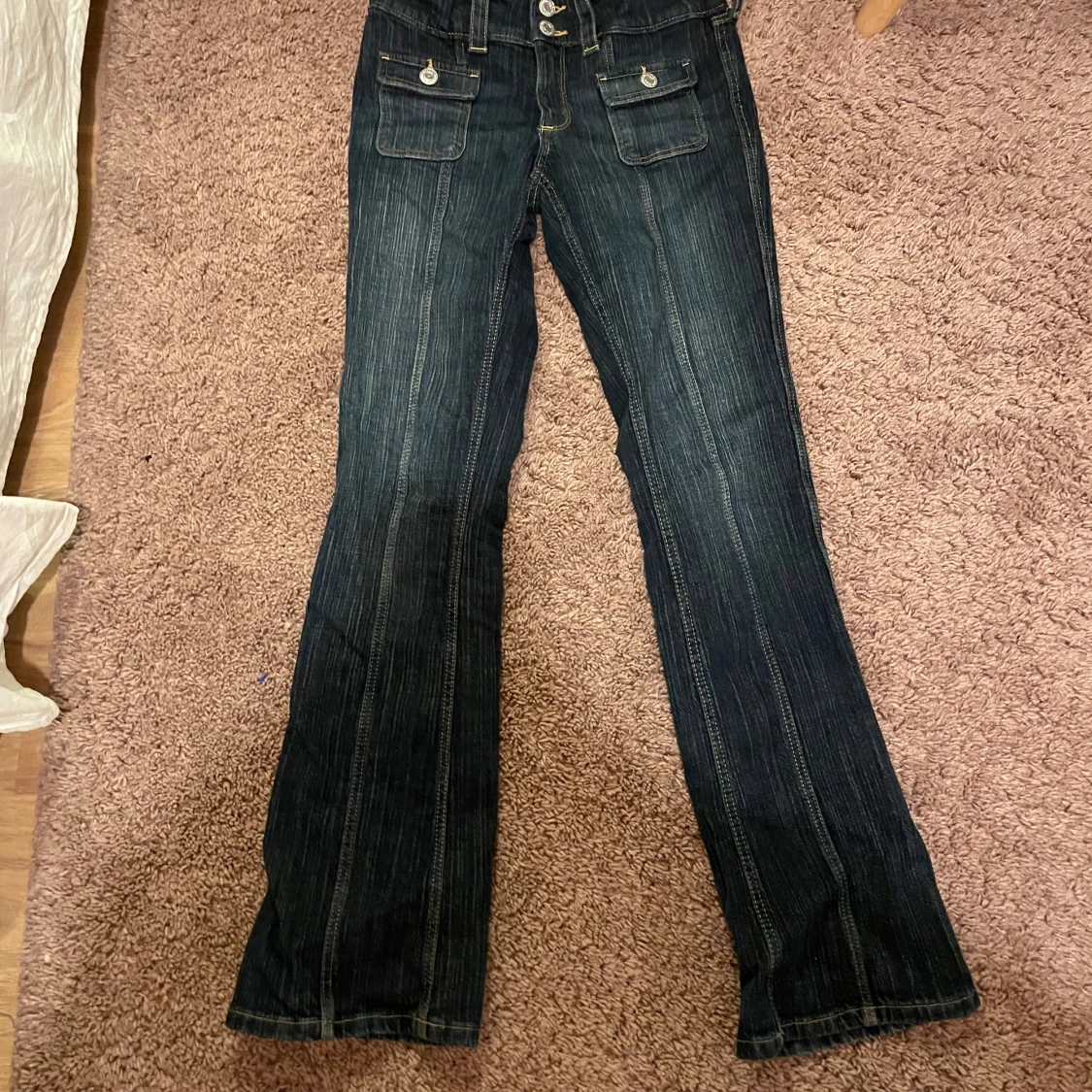 Bootcut jeans från H&M - 90