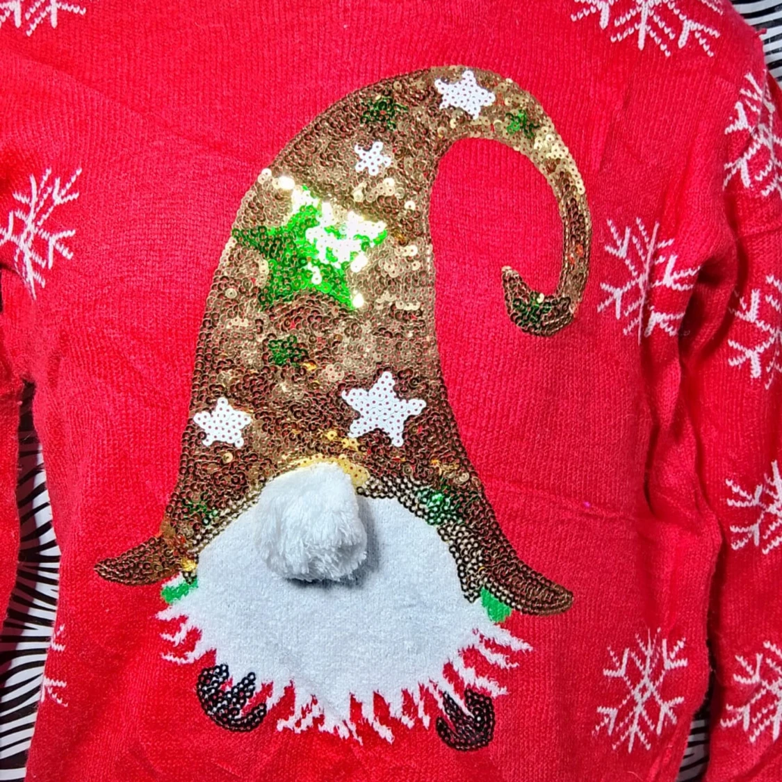 Röd jultröja med paljetter - 90