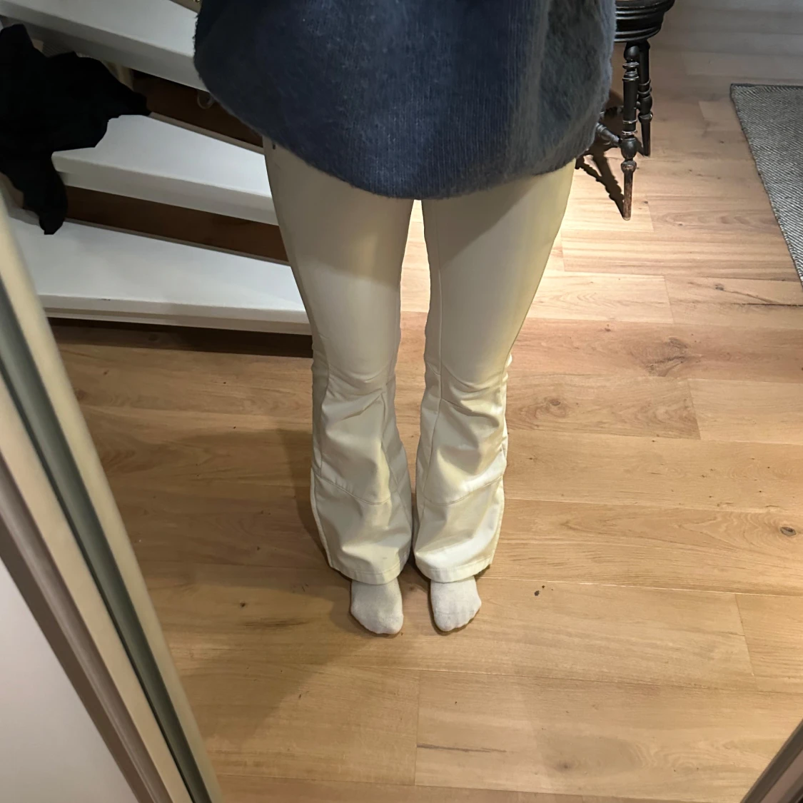 Vita bootcut skidbyxor  - 91