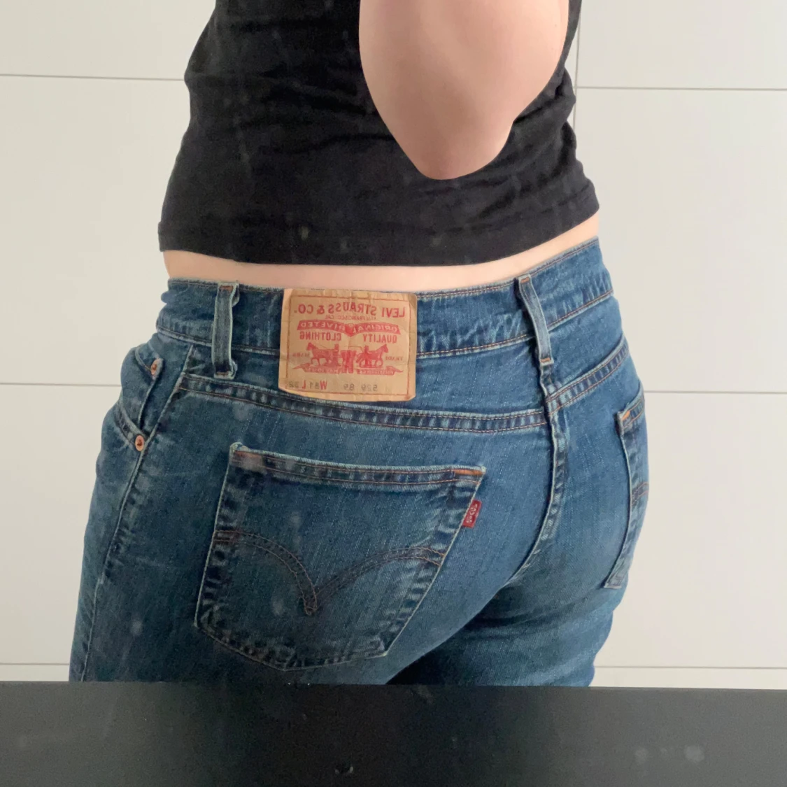 LEVI’S JEANS  - 93