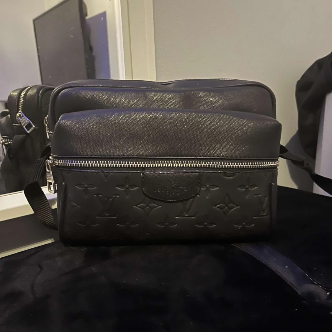 Luisvitton väska ny  - 91