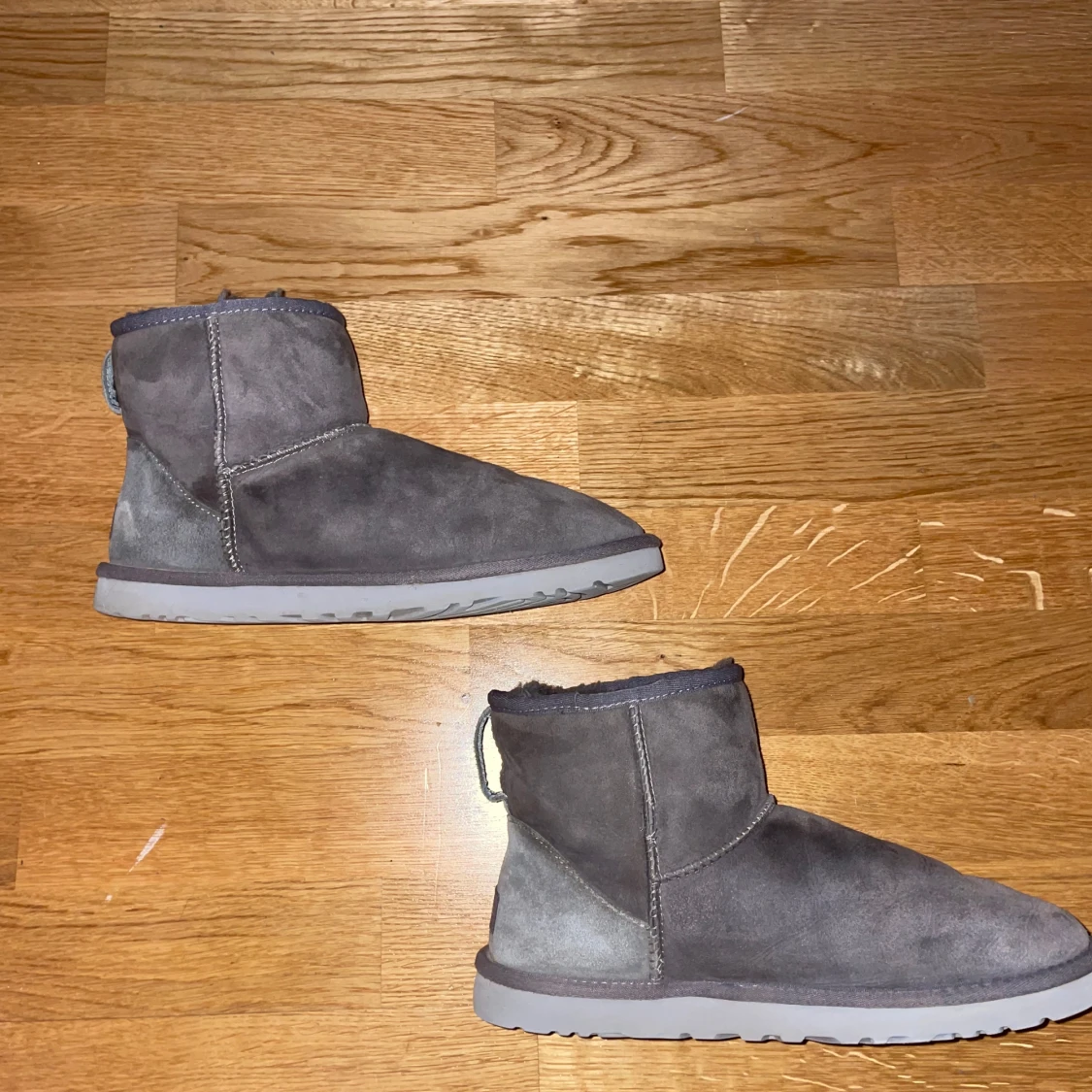 Grå mocka uggs