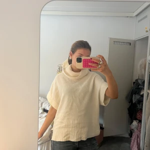 Världens mysigaste polo tröja - Så fin från Massimo dutti, passar alla  storlekar