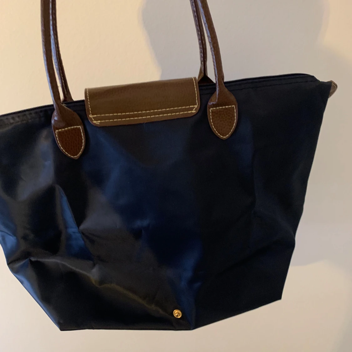 Marinblå väska  - 91