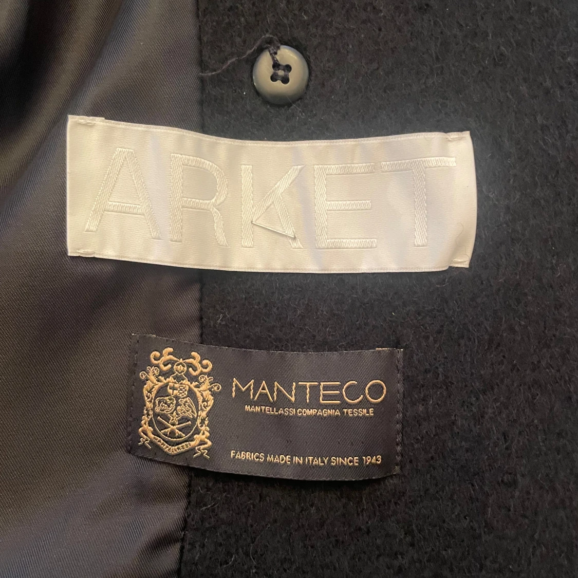 Svart ulljacka från Arket - 92