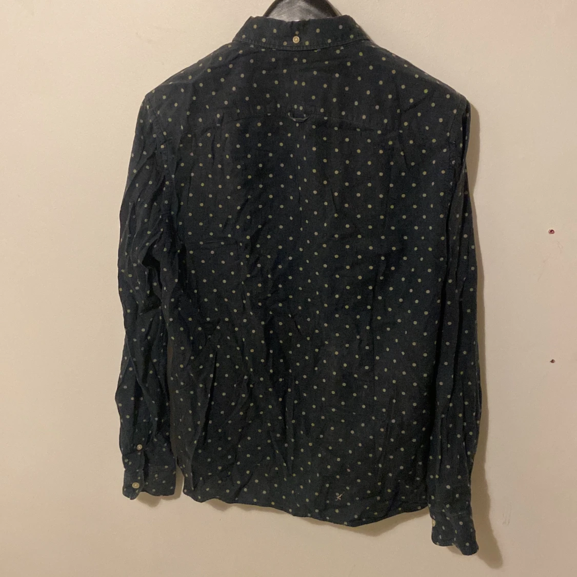 Mörkblå prickig bomullsskjorta skjorta från All Saints - 91