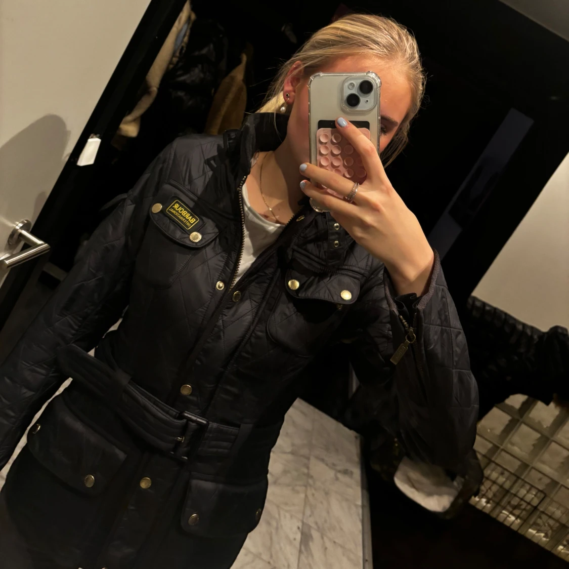 Svart quiltad jacka från Barbour
