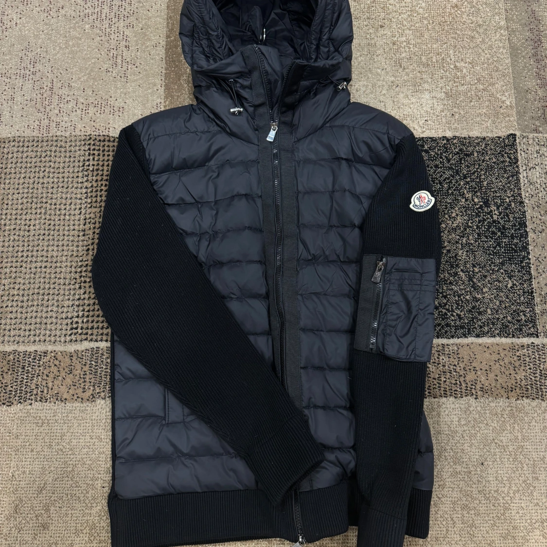 Svart jacka Moncler