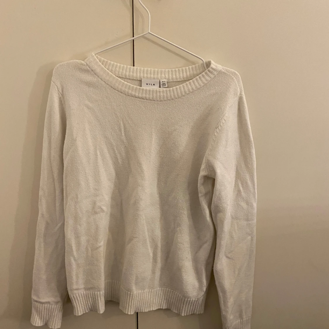 Vit tröja från Vila