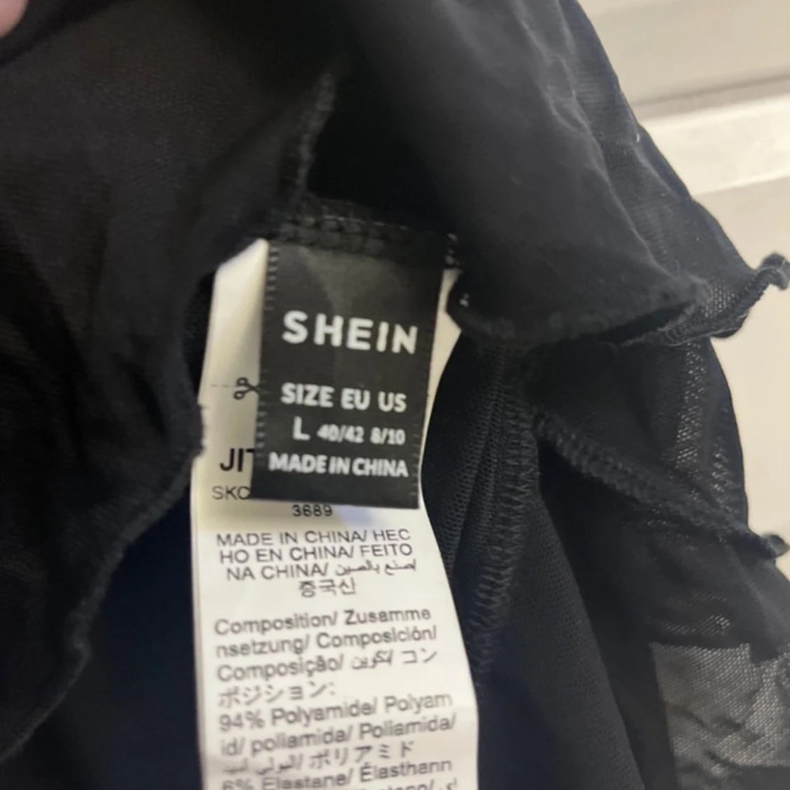 Svart bolerotopp från Shein storlek:L - 3