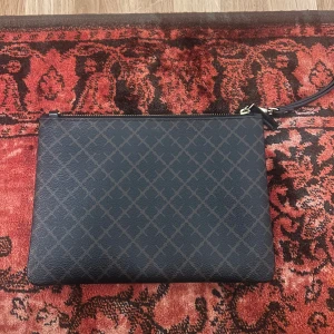 Marlene Birger clutch  - Marlene Birger clutch i så fint skick! Knappt använd🫶