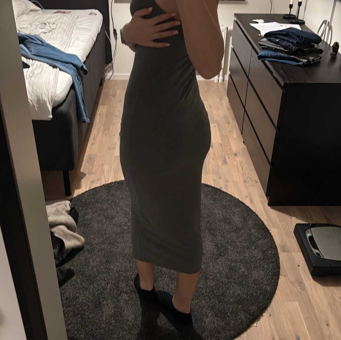 Grå tight klänning - 90