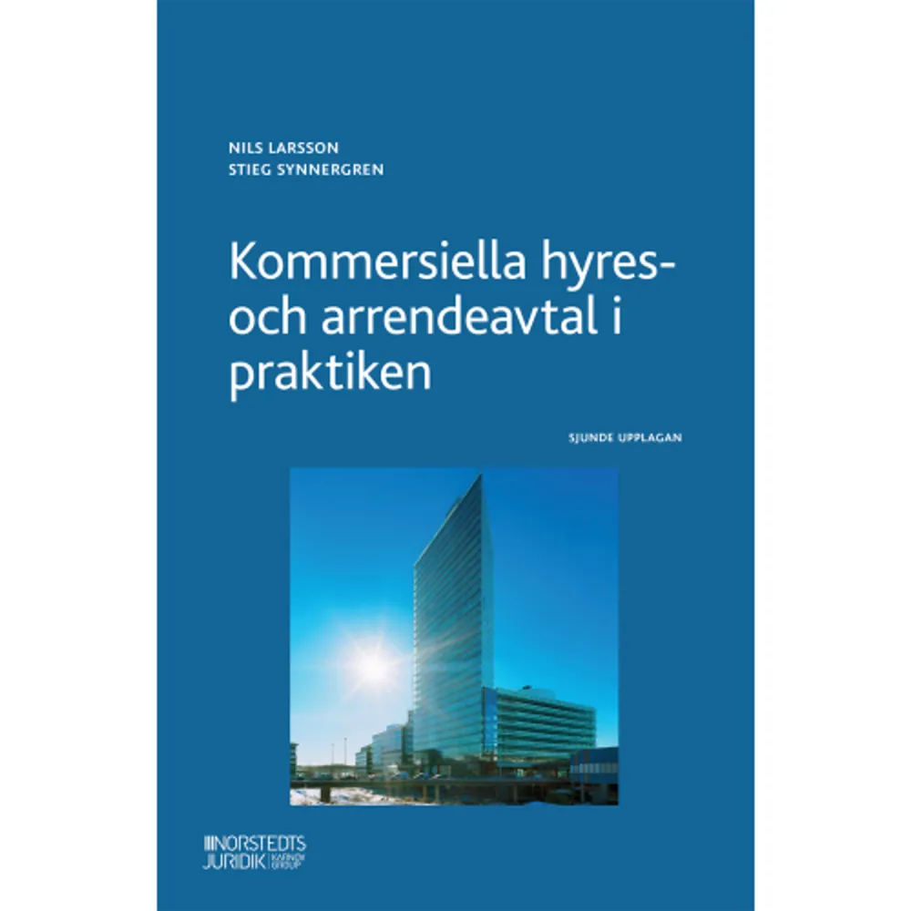 Lokalhyra avser upplåtelser av hus eller delar av hus för i första hand affärsverksamhet.Anläggningsarrende avser upplåtelser av mark för byggnader i kommersiell verksamhet. För båda dessa kommersiella upplåtelseformer gäller ett indirekt besittningsskydd.Kommersiella hyres- och arrendeavtal i praktiken informerar på ett lättillgängligt sätt om de regler som gäller för lokalhyra och anläggningsarrende. Boken innehåller bl.a. refererade rättsfall och formulär till avtal och uppsägningar. I denna sjunde upplaga har vissa avsnitt utvecklats och innehållet har uppdaterats med nya lagregler och ny rättspraxis.Boken ingår i en serie böcker utgivna av Norstedts Juridik som behandlar rättigheter till fast egendom. Andra böcker i serien i vilka Nils Larsson och Stieg Synnergren medverkar som författare är Arrende- och andra nyttjanderättsavtal i praktiken, Bostadshyresavtal i praktiken, Jaktarrende, Upplåtelser för ledningar i praktiken samt Fastighetstransaktioner i praktiken. Larsson och Synnergren medverkar även i förlagets samlingsverk Jordabalken med kommentarer till 7, 12 och 14 kap. jordabalken. De är också författare till förlagets lagkommentar JB 7 kap. En kommentar.     Format Häftad   Omfång 309 sidor   Språk Svenska   Förlag Norstedts Juridik   Utgivningsdatum 2022-11-17   Medverkande Stieg Synnergren   ISBN 9789139025252  . Böcker.