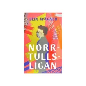 Inget blir som man tänkt sig! Så känner Pegg, en ung kvinna från Linköping. Hennes föräldrar har dött och hon måste flytta till Stockholm för att ta jobb på ett kontor. Det är i början av 1900-talet. Lönen är låg och många ser ner på kvinnor som arbetar. Pegg flyttar in hos tre andra kontorsflickor. De kallas för Ligan och bor vid Norrtull. I den lilla lägenheten i Stockholm skämtar, längtar, kämpar, svälter, blir de förälskade, jobbar över, dricker pilsner och tar pulver mot huvudvärken. Norrtullsligan är hennes dagbok. I den berättar hon allt, med både humor och ilska. Genom boken löper konflikten mellan viljan att bli gift och slippa slitet, och viljan att vara självständig och bli tagen på allvar. Samtidigt är Norrtullsligan full av humor, och trots att över 100 år gått sedan Elin Wägner skrev sin debutroman är igenkänningen stor. Den har bearbetats till lättläst av Cecilia Davidsson.    Format Häftad   Omfång 120 sidor   Språk Svenska   Förlag LL-förlaget   Utgivningsdatum 2018-08-20   ISBN 9789188073648  