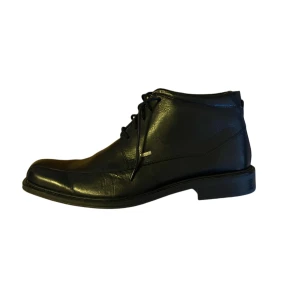 Bugatti läderskor  - Helt oanvända se sulan:) sköna att ha på sig