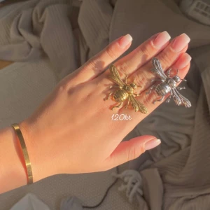 Ringar  - Frakt 18kr ❤️ armband kostar 100