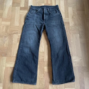 Acne Studios 2021m Jeans Black - Köpta från ssense. Condition 7/10: (lagade) nypris 4500