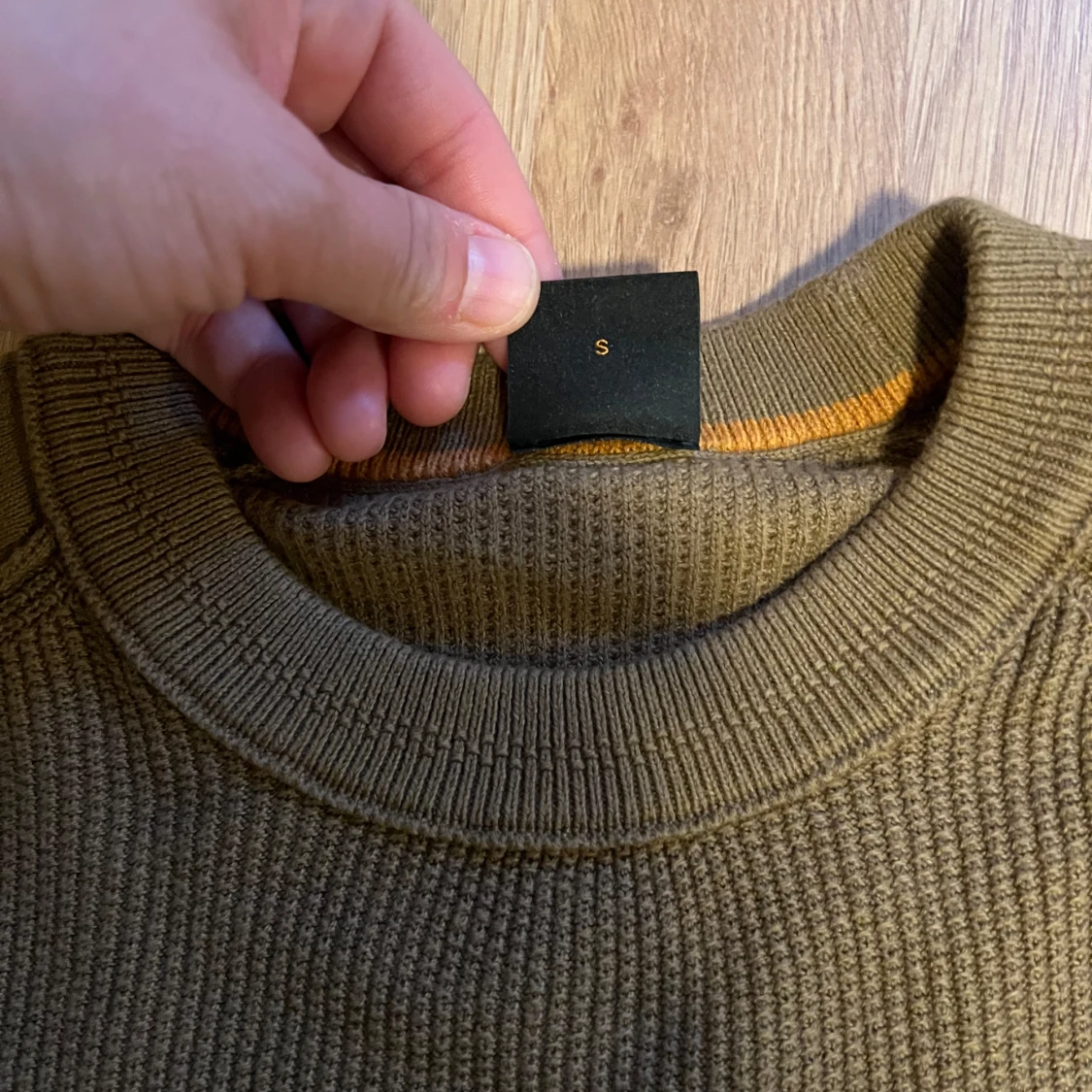 Brun stickad tröja från BOSS - 2