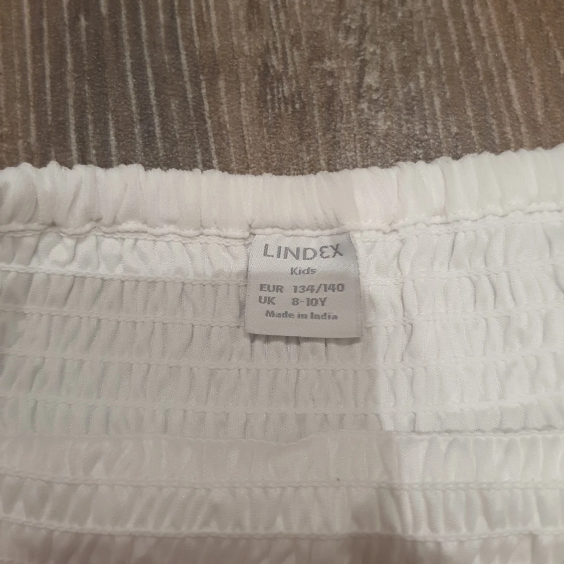 Vit volangkjol från Lindex - 2