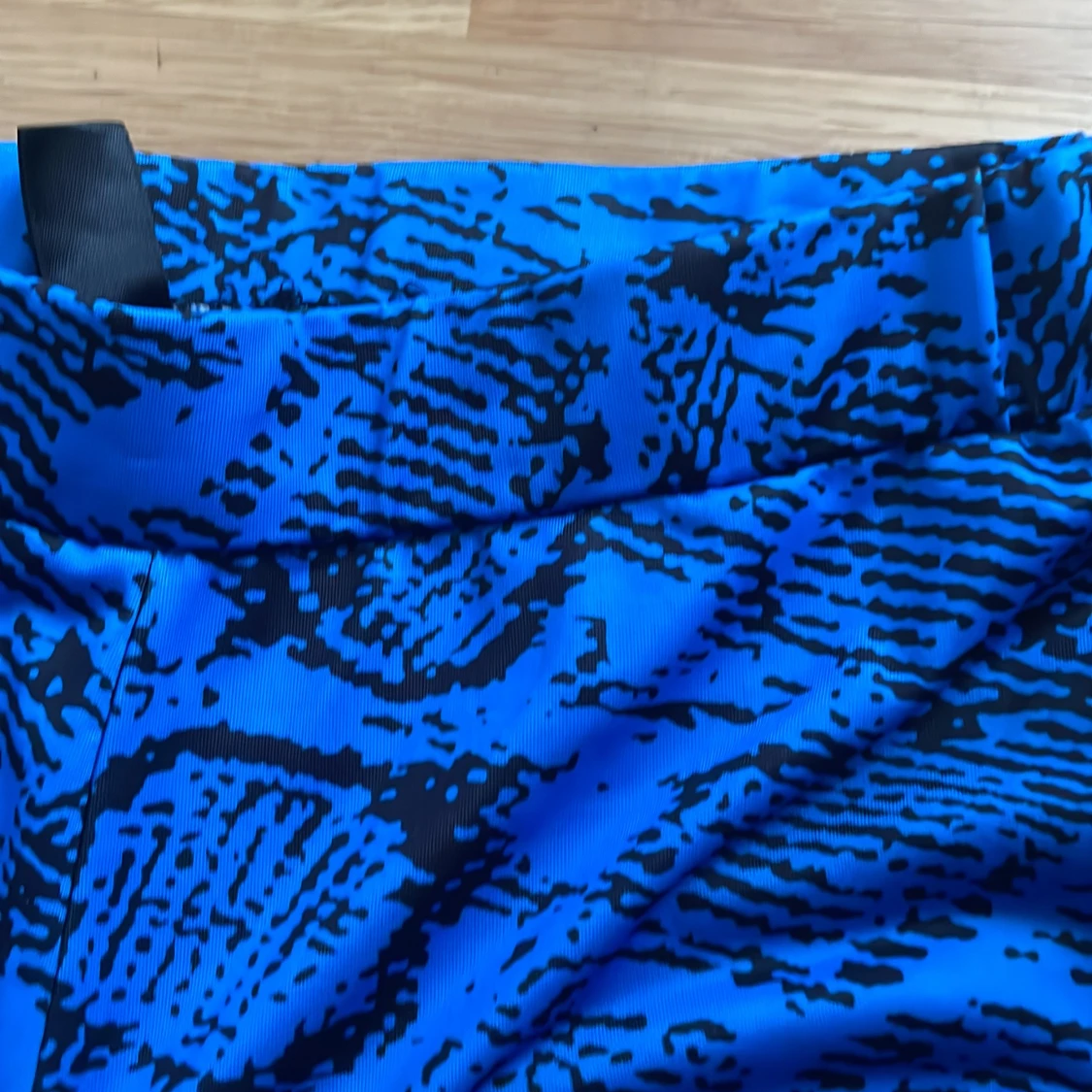 Blå leggings med ormmönster - 3