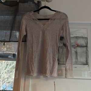Intimissimi tröja - Helt ny tröja med pris lapp kvar!!!