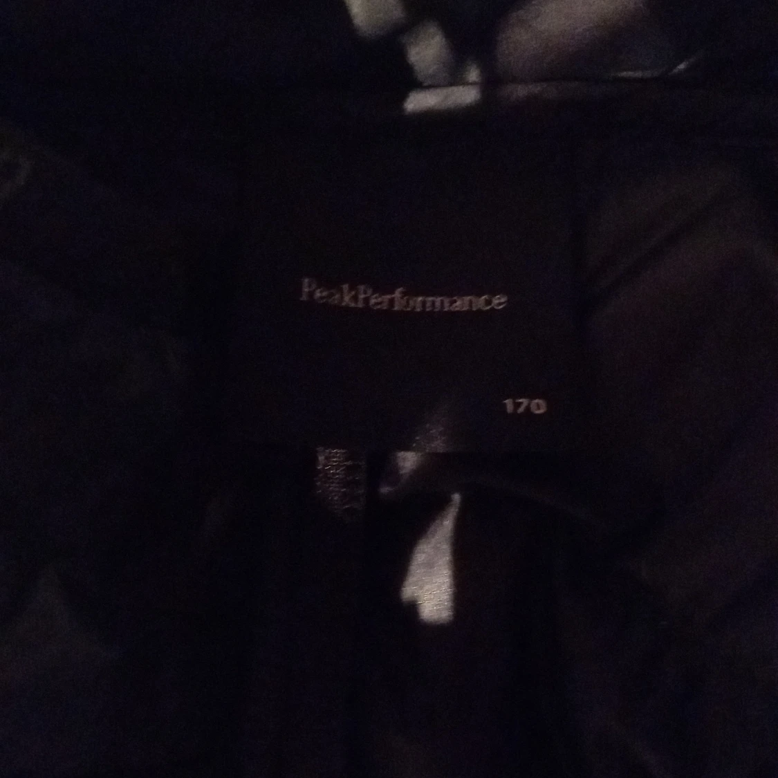 Svart dunväst från Peak Performance - 2