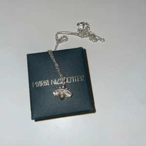 Silverhalsband från Maria Nilsdotter - Halsband från Maria Nilsdotter i längd 50. Pris kan diskutera 
