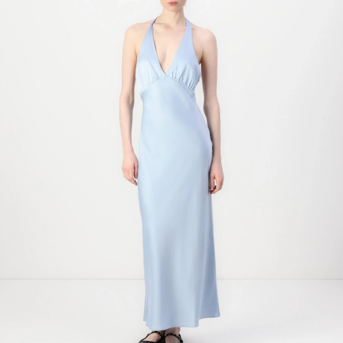 Ljusblå långklänning från Abercrombie & Fitch