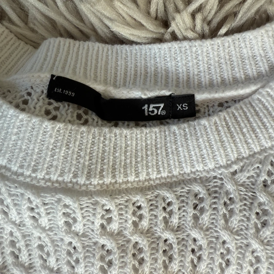 vit stickad tröja - 1