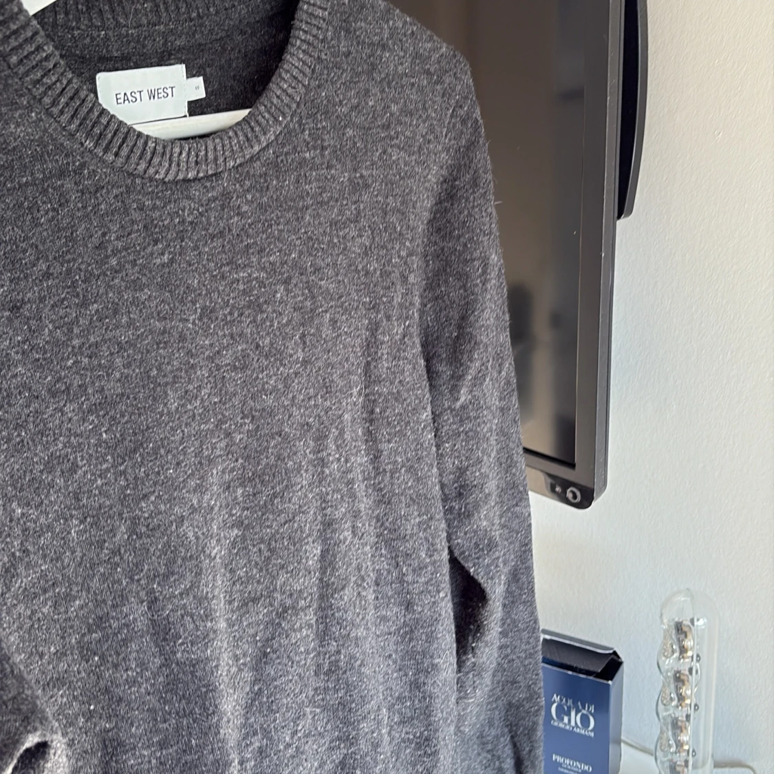 Mörkgrå lammullströja från Brothers - 3