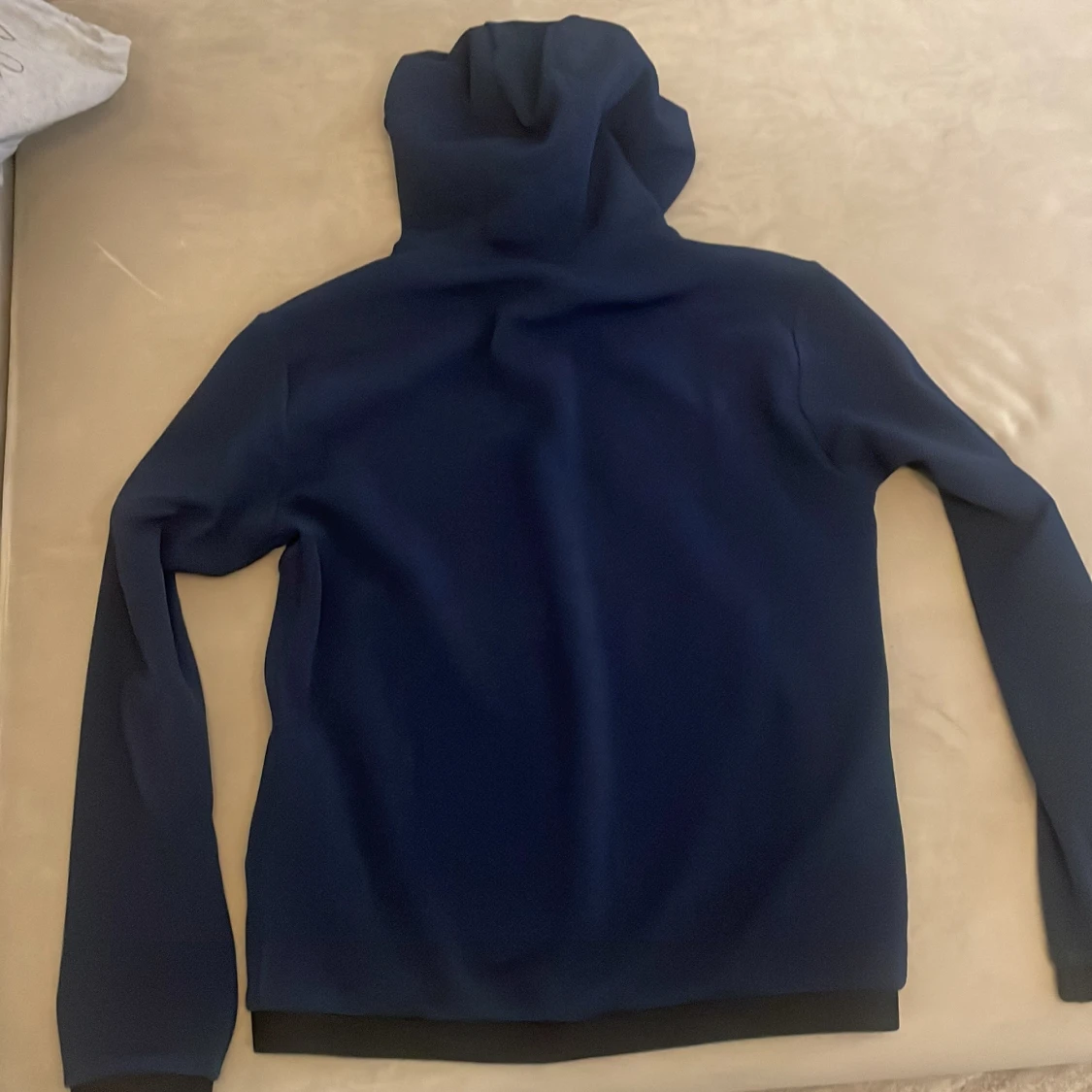 Blå EA7 hoodiejacka med dragkedja - 1