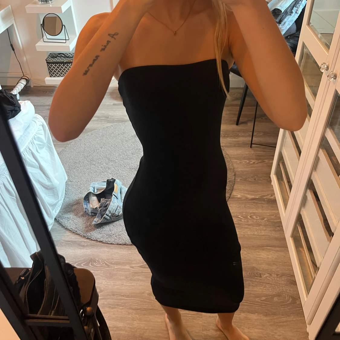 Svart bandeauklänning ginatticot - 1