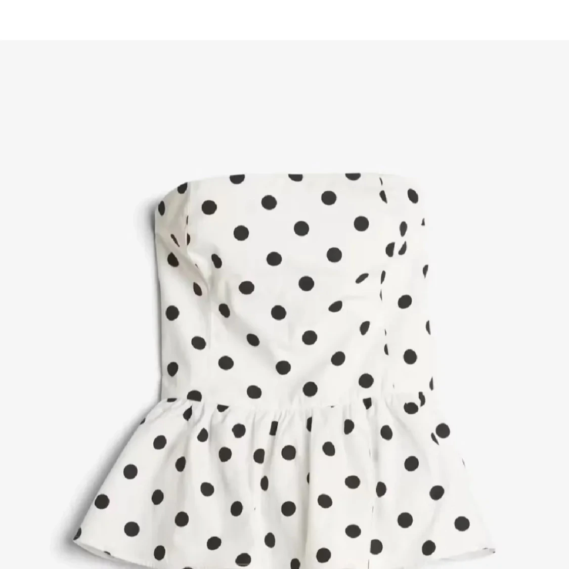 Prickig topp SÖKER‼️‼️ - 1