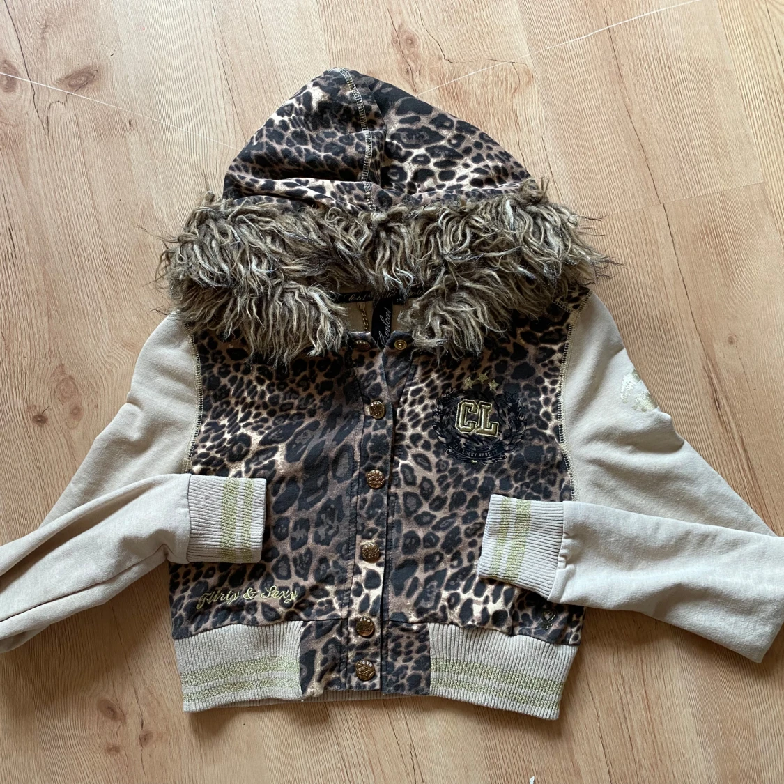 Leopardmönstrad croppad jacka - 1