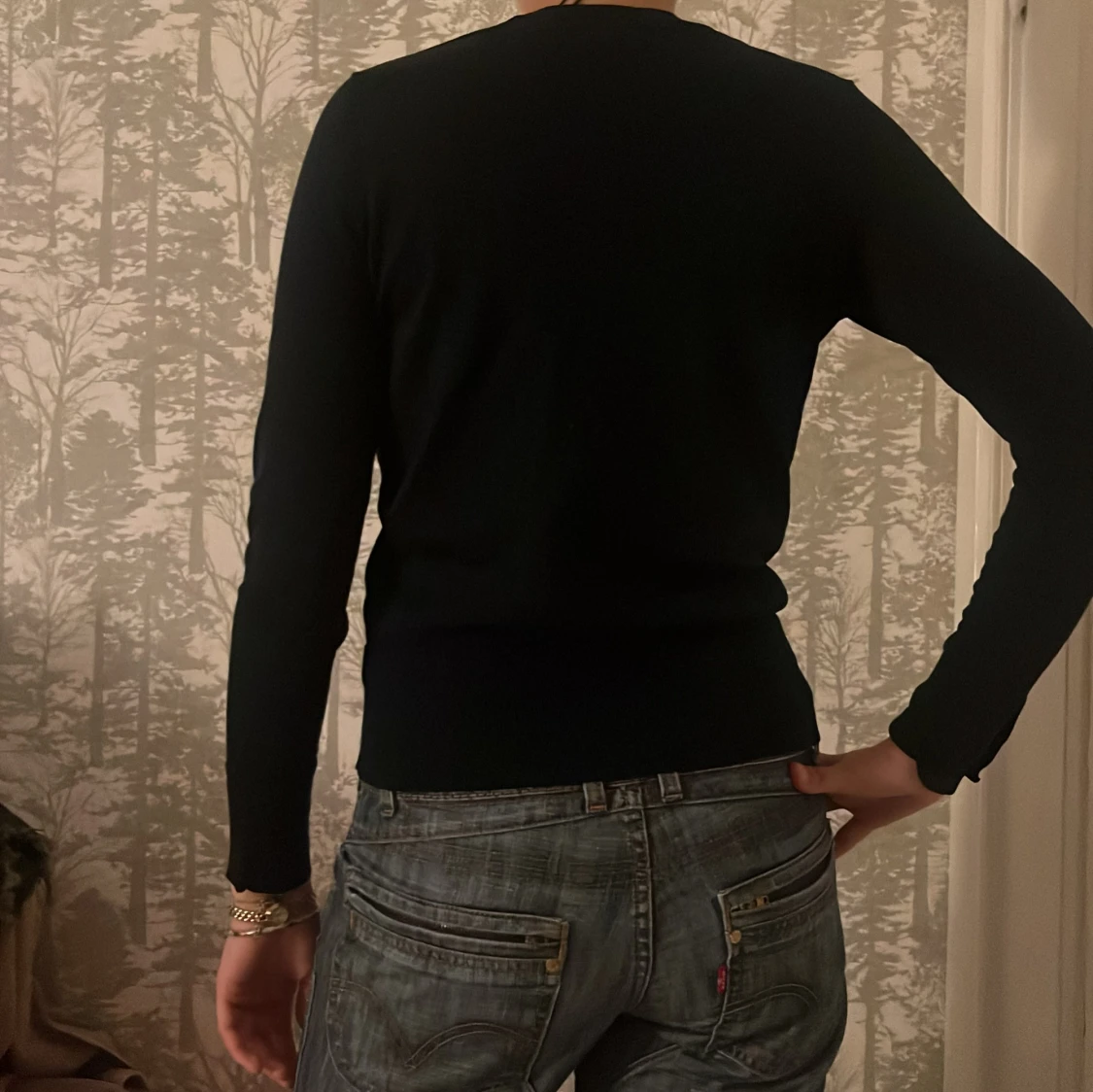 Svart långärmad tröja med knappar HOLLY WITHE by Lindex  - 1