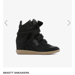 SÖKER Isabelle marant - SÖKER!!!‼️‼️Säker svarta Isabelle marant skor i storlek 38!! För ett rimligt bra pris hör av er 