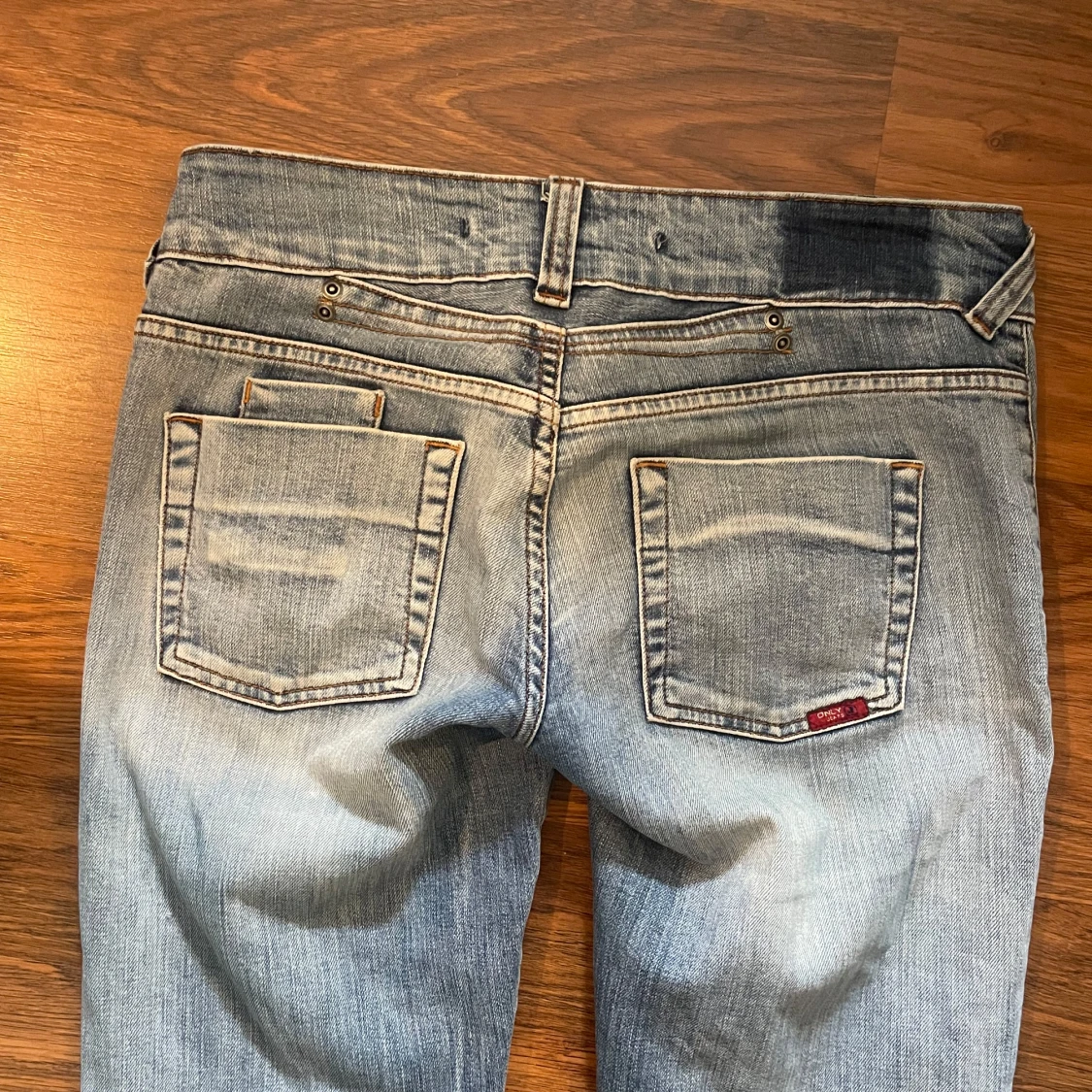 Lågmidjade jeans - 1