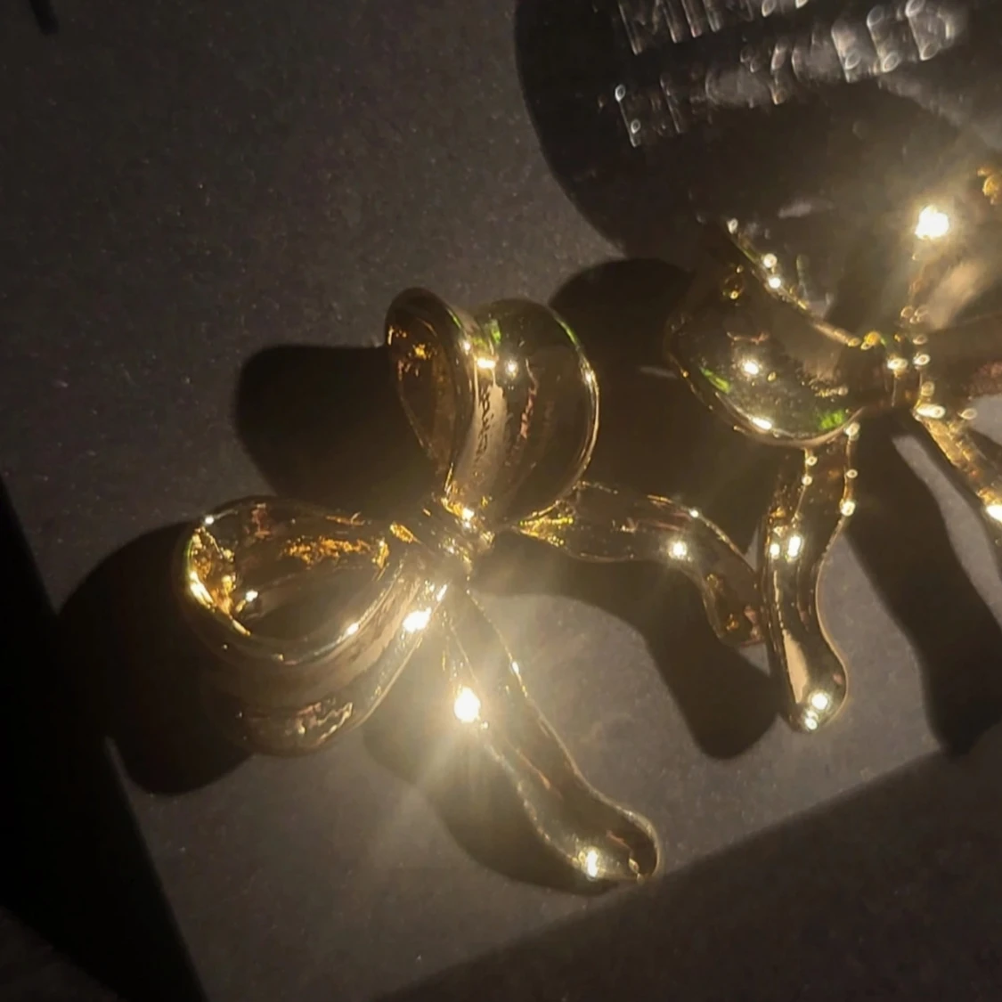 Guldiga rosettörhängen från Pilgrim - 1