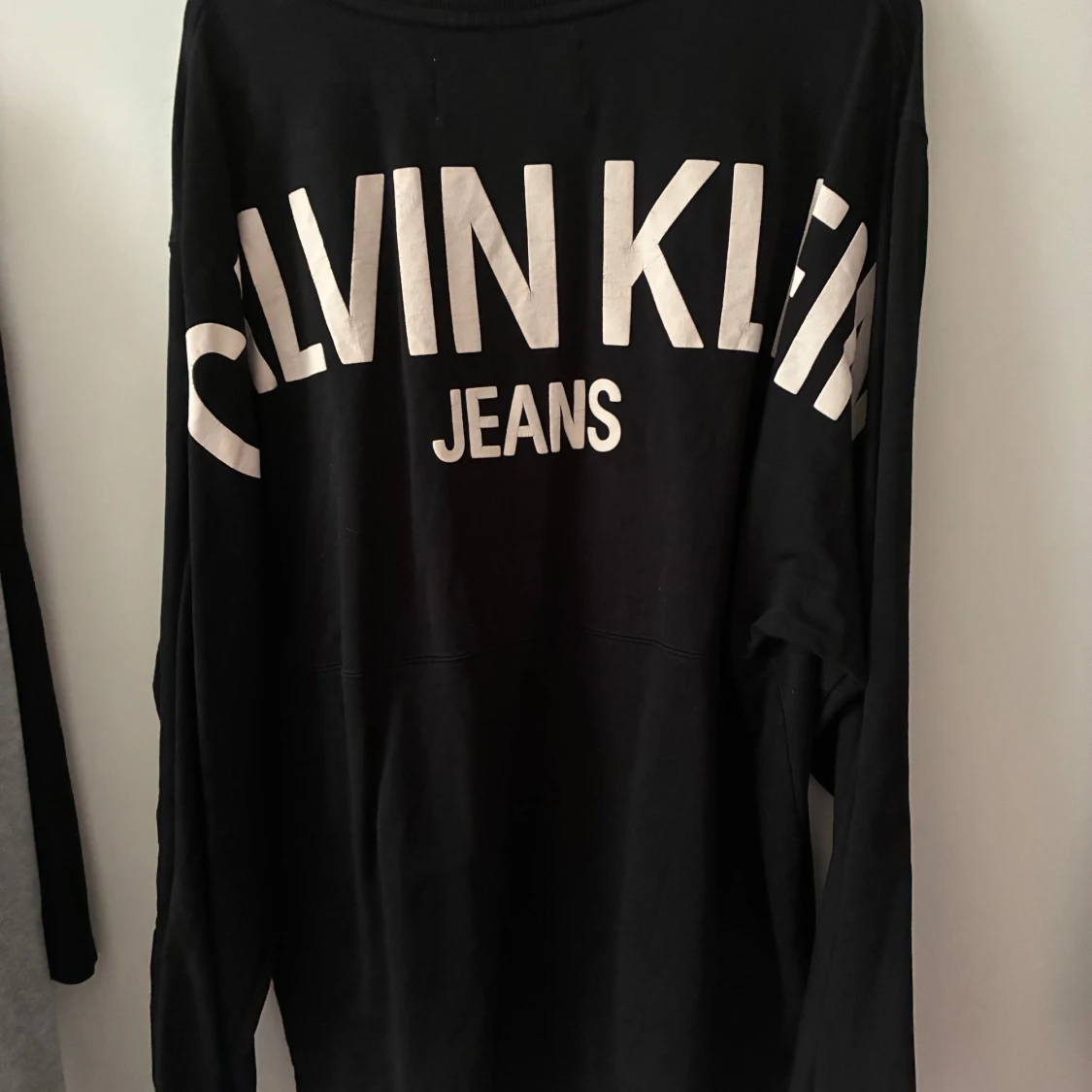 Svart långärmad tröja från Calvin Klein Jeans