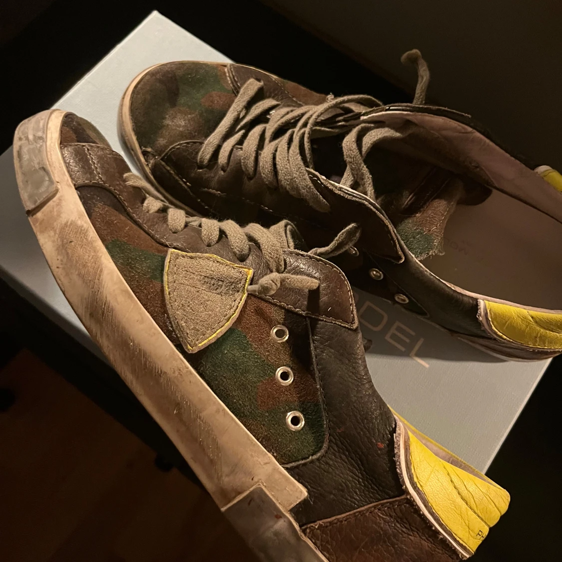 Skor från Philippe Model - 1