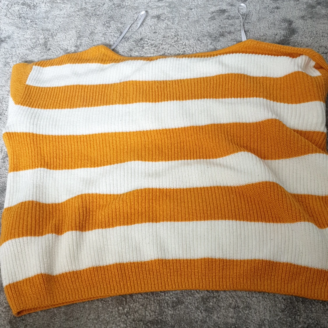 Randig gul och vit stickad tröja H&M - 1