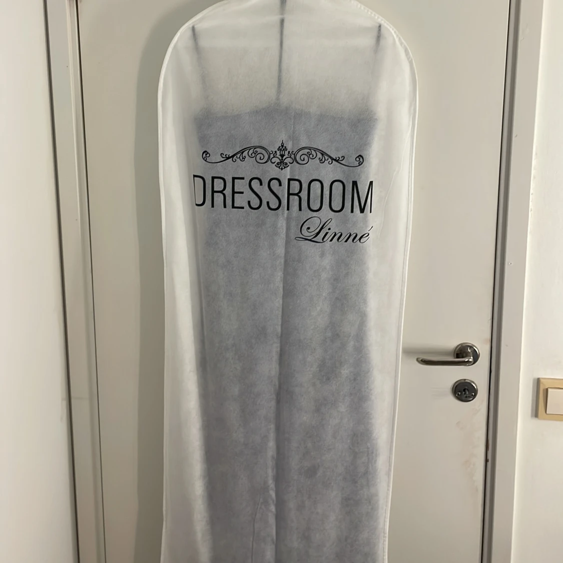 Marinblå balklänning Dressroom Linné - 1