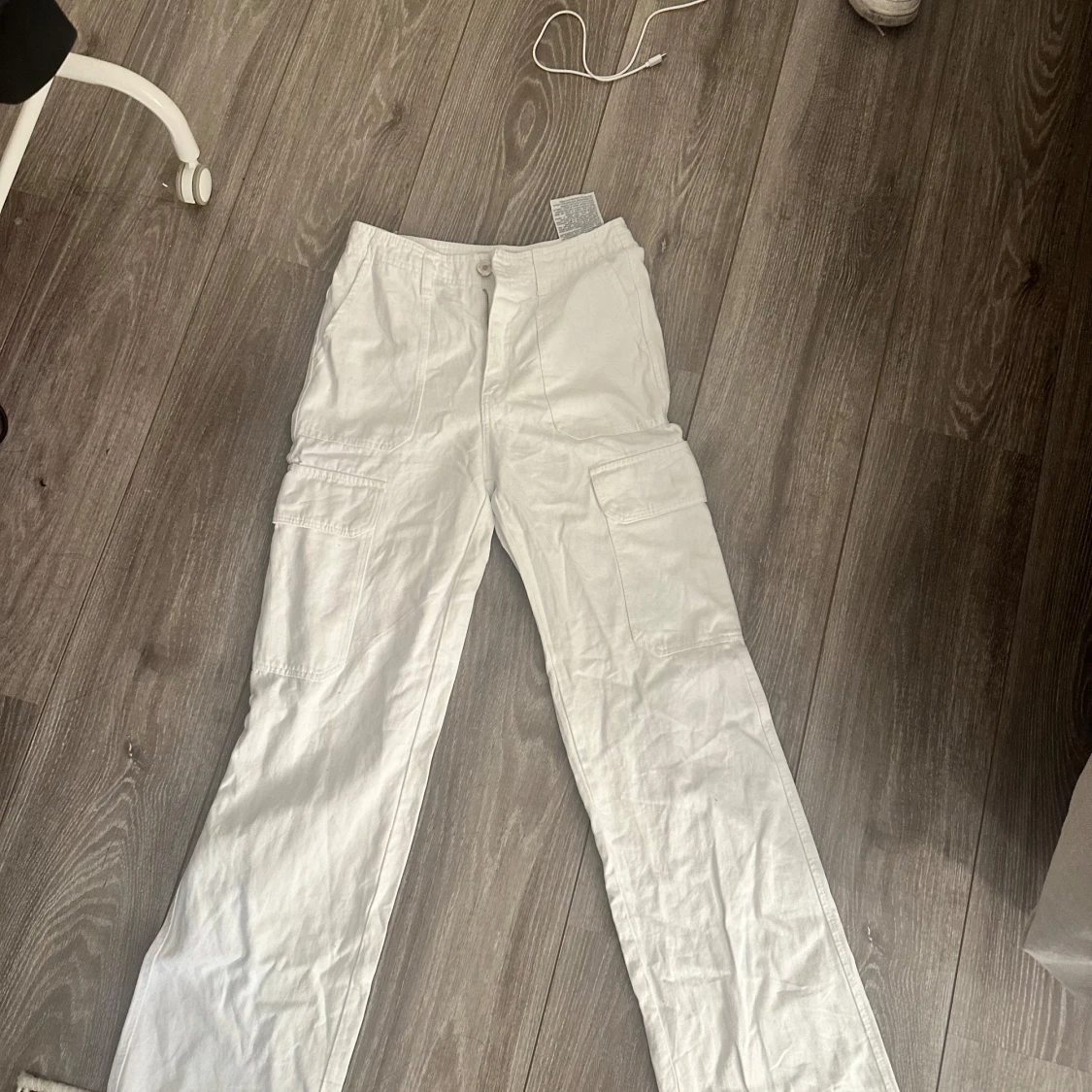 Vita cargobyxor från Zara - 1