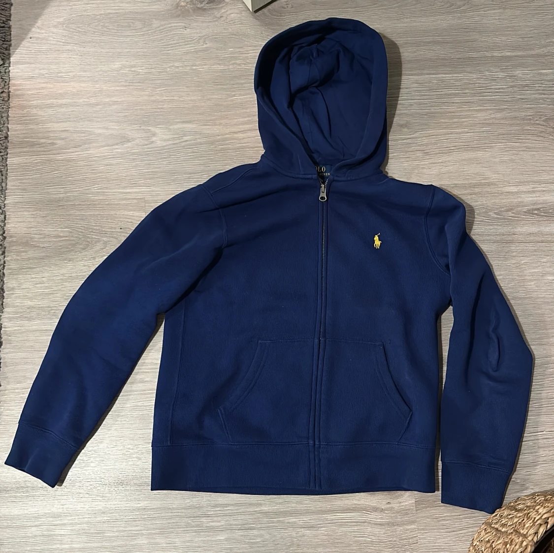 Marinblå hoodie från Polo Ralph Lauren