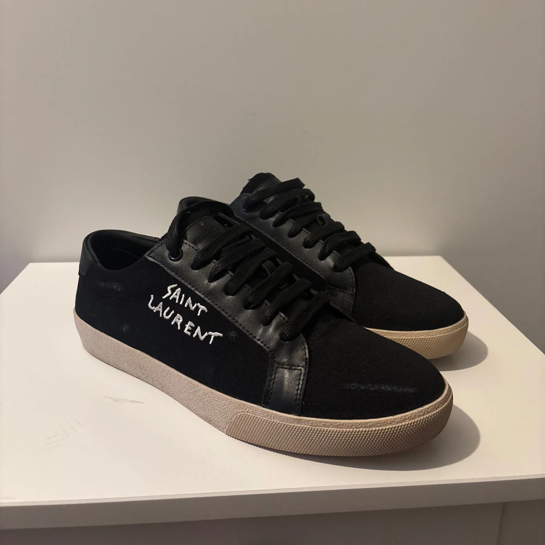 Saint Laurent Sneakers