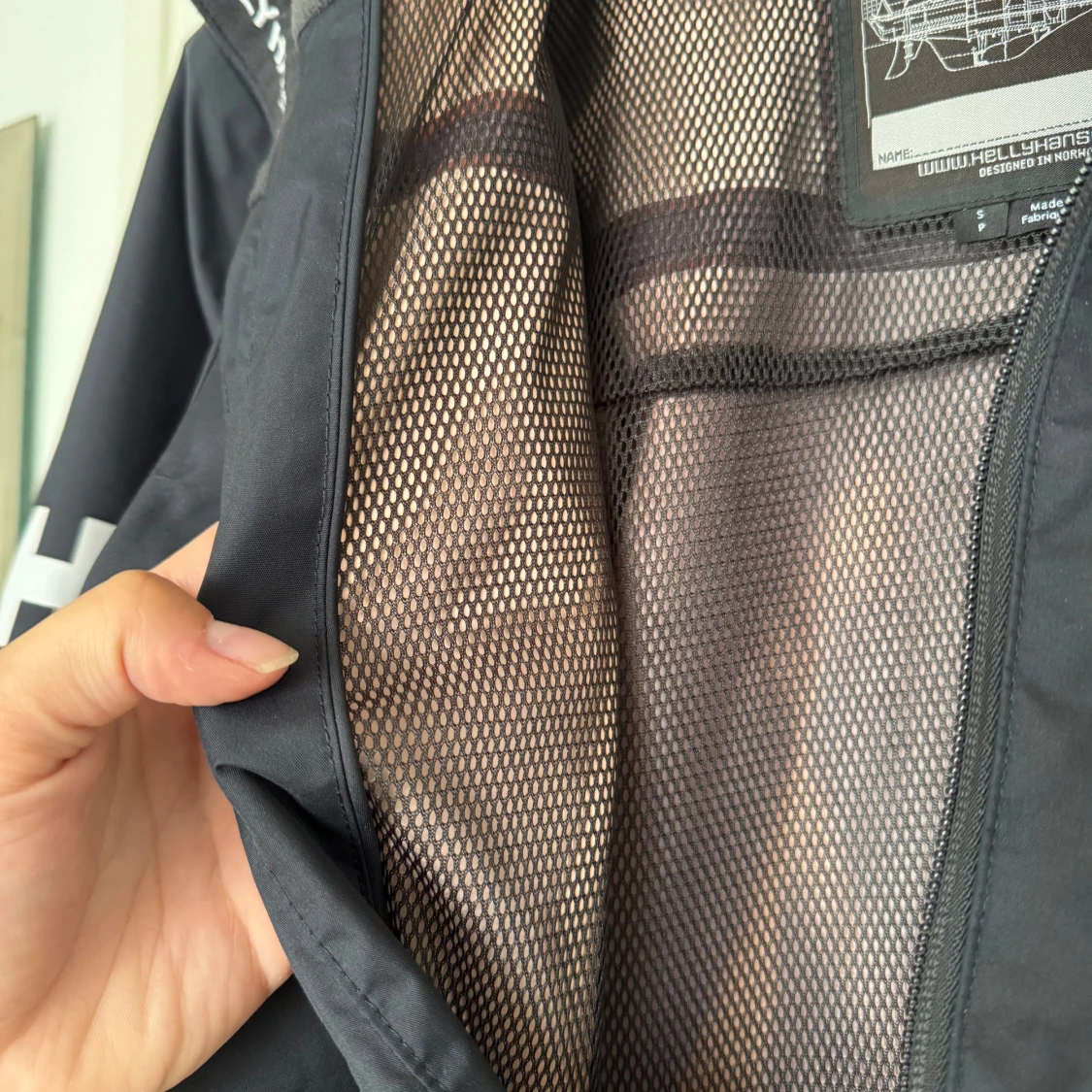 Svart vindjacka Helly Hansen S - 2